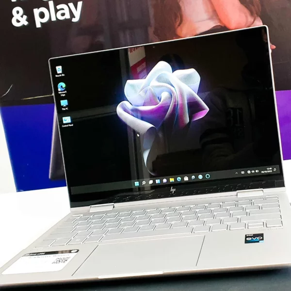 Hp Envy 13 x360 Ci7 8gb 512ssd 12th gen