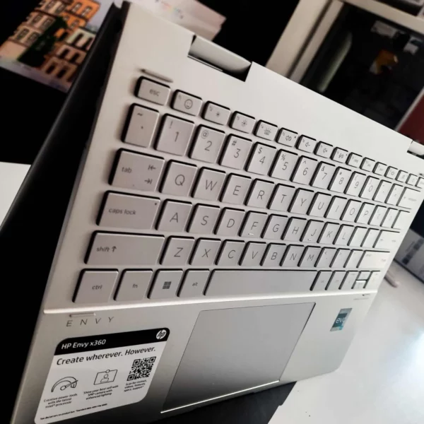 Hp Envy 13 x360 Ci7 8gb 512ssd 12th gen