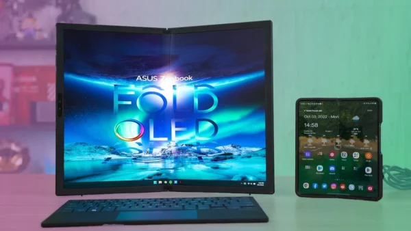 Asus Zenbook 17 Fold OLED
