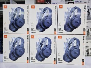 JBL Tune 760NC