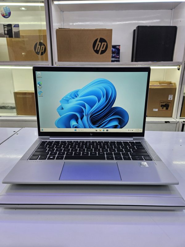 HP EliteBook 830 G7